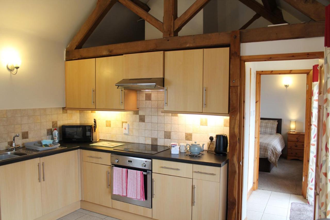 New Inn Lane Holiday Cottages อีฟแชม ภายนอก รูปภาพ