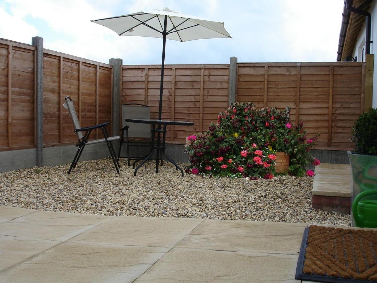 New Inn Lane Holiday Cottages อีฟแชม ภายนอก รูปภาพ