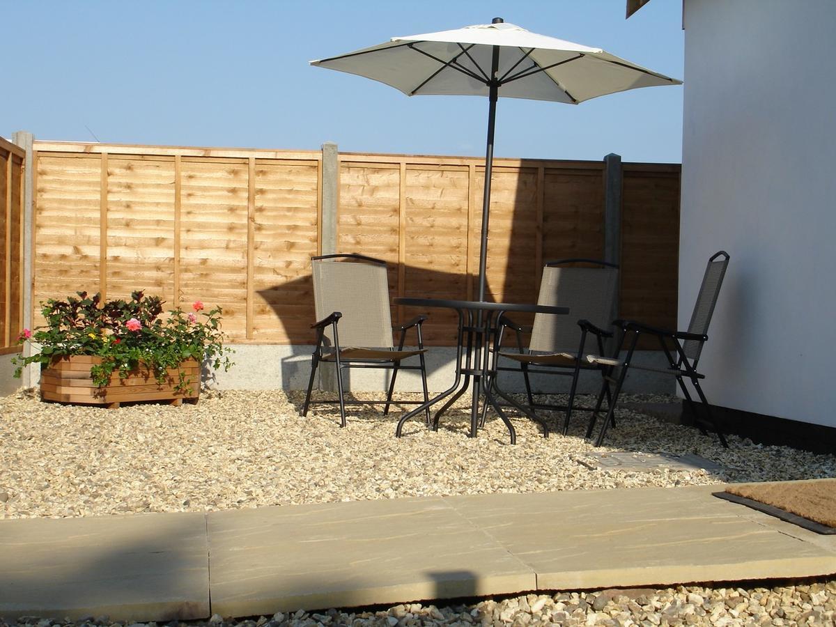 New Inn Lane Holiday Cottages อีฟแชม ภายนอก รูปภาพ